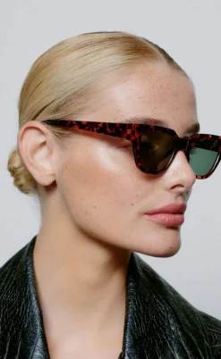 A. Kjærbede Solbriller - Kaws - Demi Tortoise