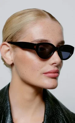 A. Kjærbede Solbriller - Winnie - Black