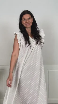 Black Colour Kjole - Mie Frill - White