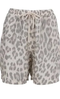 Black Colour Shorts - Melina - Natural Leo