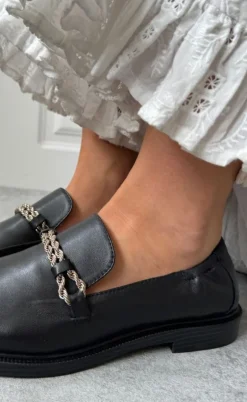 Copenhagen Shoes Loafers - Love And Walk - Black