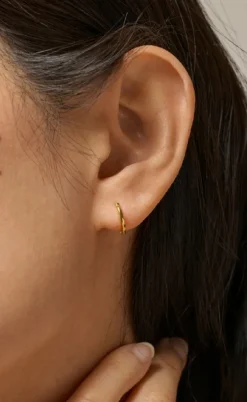 ENAMEL Copenhagen Øreringe - Small Classic Hoops - Gold Colour