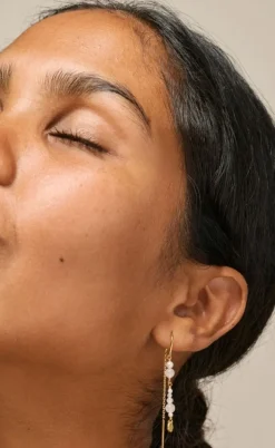 Enamel Copenhagen Øreringe - Sofia - White and Pearls