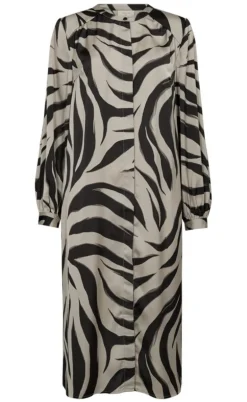 Freequent Kjole - Blosa - Black W. Silver Cloud