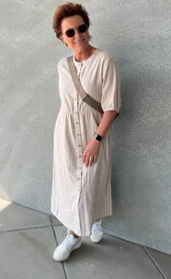 Freequent Kjole - Lava - Sand Melange w. Star Off-white