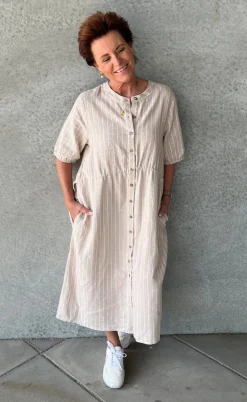 Freequent Kjole - Lava - Sand Melange w. Star Off-white