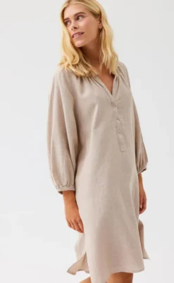 Freequent Kjole - Lava Kaftan - Sand Melange