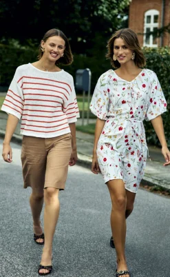 Freequent Kjole - Mele - Brilliant White w. Hot Coral