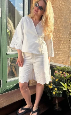 Global Funk Shorts - Talina - White