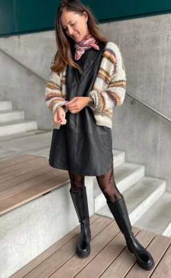 Gossia Kjole - Tea - Black