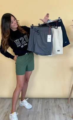 H2O Shorts - Leisure - Black