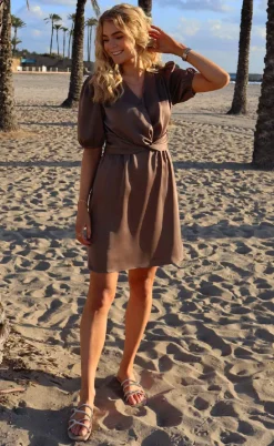 Liberte Kjole - Tiki SS - Brown