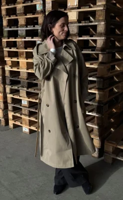 Love & Divine Frakke - Love772 - D. Sand