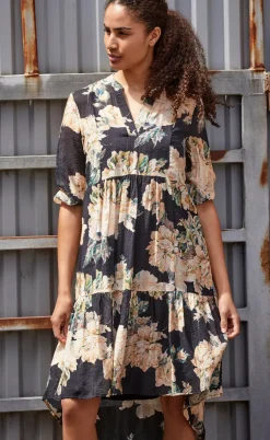 Love & Divine Kjole - Love958-9 - Black Flower