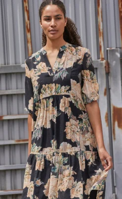 Love & Divine Kjole - Love958-9 - Black Flower