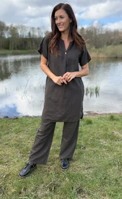 Luxzuz Kjole - Helinia - Choco Lux