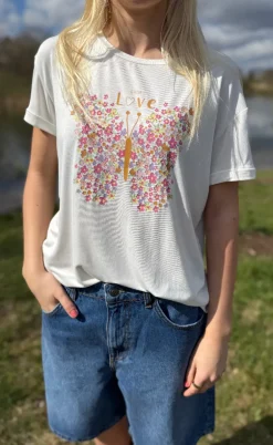 Luxzuz T-shirt - Love - Cream