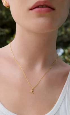 Maanesten Halskæde - T Alphabet - Gold Colour