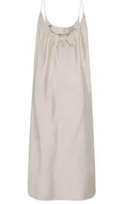 Moves Kjole - Malia - Castle Wall