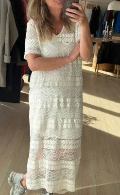 Moves Kjole - Pilano - Broken White