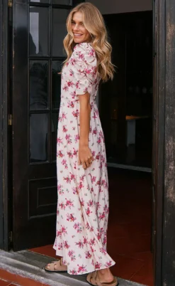 Neo Noir Kjole - Benuti Amazing - Light Pink