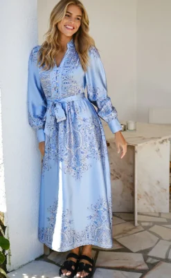 Neo Noir Kjole - Nova Paisley Border - Light Blue