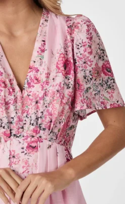 Neo Noir Kjole - Serna Flower - Light Pink