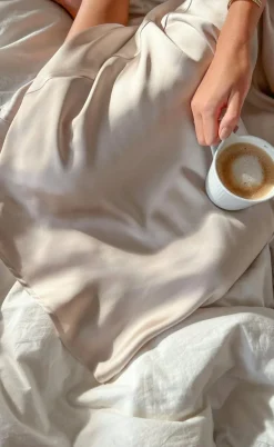 Neo Noir Nederdel - Bovary - Champagne