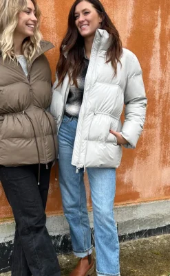 Neo Noir Puffer Jakke - Mayra - Ivory
