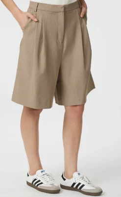 Neo Noir Shorts - Nika Structure - Dark Taupe