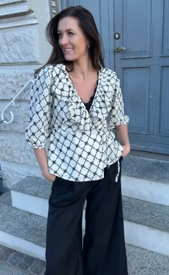 Noella Bluse - Kolina - Ivory Black