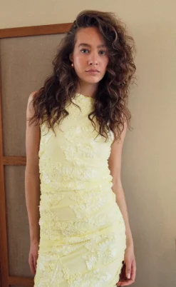 Noella Kjole - Lavina - Butter Yellow