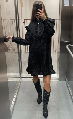 Noella Kjole - Reno Ruby Ruffle - Black