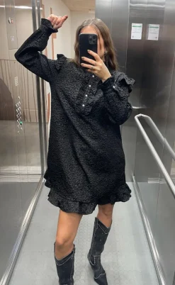 Noella Kjole - Reno Ruby Ruffle - Black