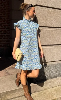 Noella Kjole - Sally - Blue/Yellow Flower