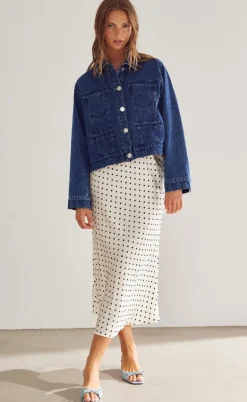 Noella Nederdel - Kenya - Carmine White Print