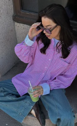 Noella Skjorte - Lakelynn - Carsyn Pink Stripe