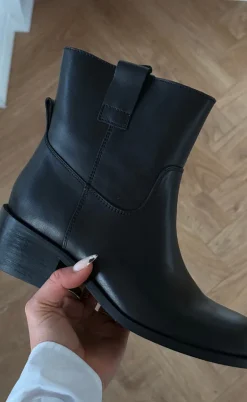 Phenumb Støvler - Martina Low - Leather Black