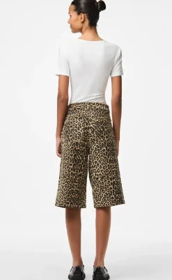 Pieces Shorts - Salume - White Pepper Leo
