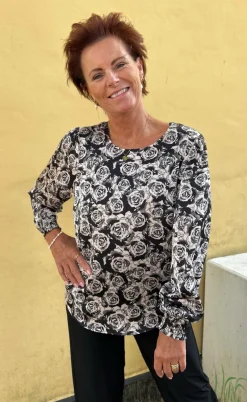 Say INA Copenhagen Bluse - Chili - Black Roses
