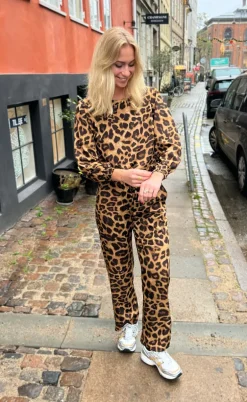 Say INA Copenhagen Bluse - Chili - Leopard