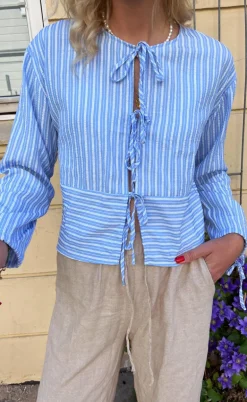Say INA Copenhagen Bluse - Cornelia - Blue / White Stripe (vendbar)