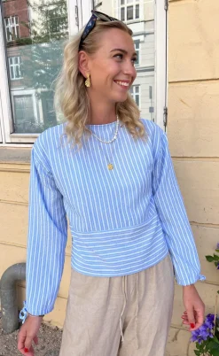 Say INA Copenhagen Bluse - Cornelia - Blue / White Stripe (vendbar)