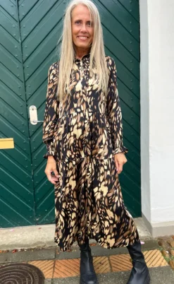 Say INA Copenhagen Kjole - Anna - Black/Brown Print