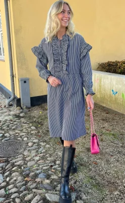 Say INA Copenhagen Kjole - Emilie - Black Striped