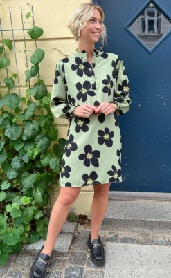 Say INA Copenhagen Kjole - Augusta - Dusty Green/Black Flower