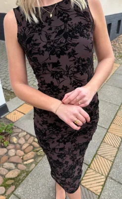 Say INA Copenhagen Kjole - Sophia Mesh - Brown W. Black Flower