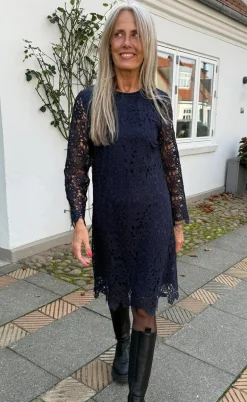 Say INA Copenhagen Kjole - Mira - Navy Blue