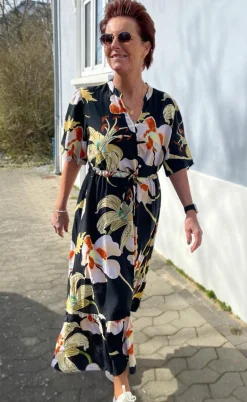 Say INA Copenhagen Kjole - Sally - Big Flowers