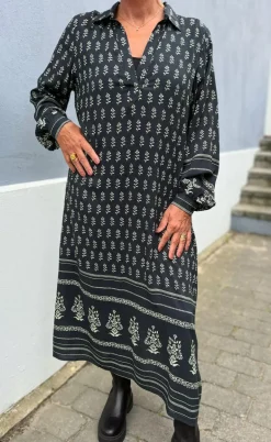 Say INA Copenhagen Kjole - Camma - Black W. Print